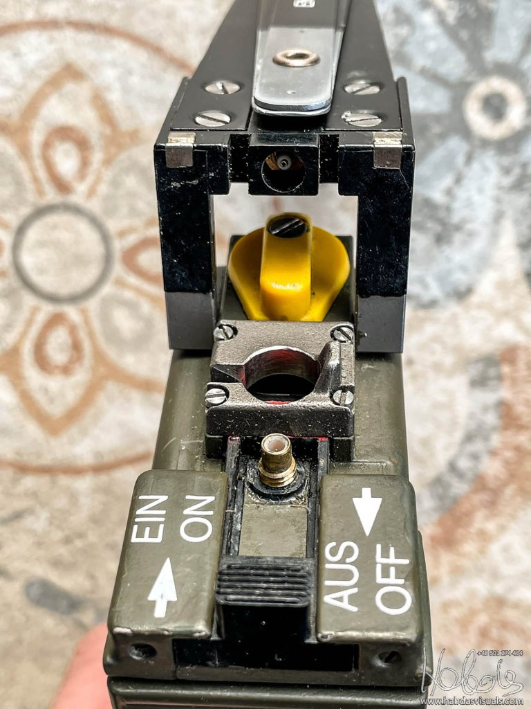 Obrazek posiada pusty atrybut alt; plik o nazwie IS_IMG_1613_20221104_Radiostacja-ratunkowa-MR506-768x1024.jpg